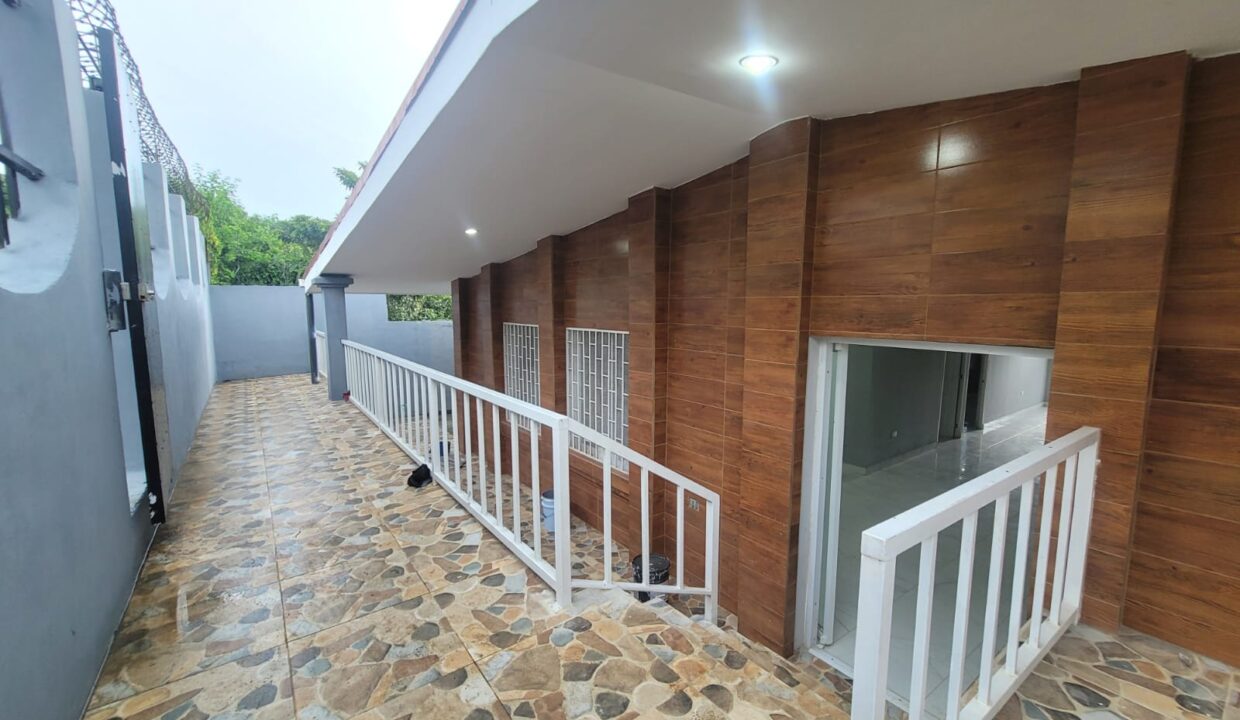 WhatsApp Image 2024-09-23 at 12.55.23 PM (4)