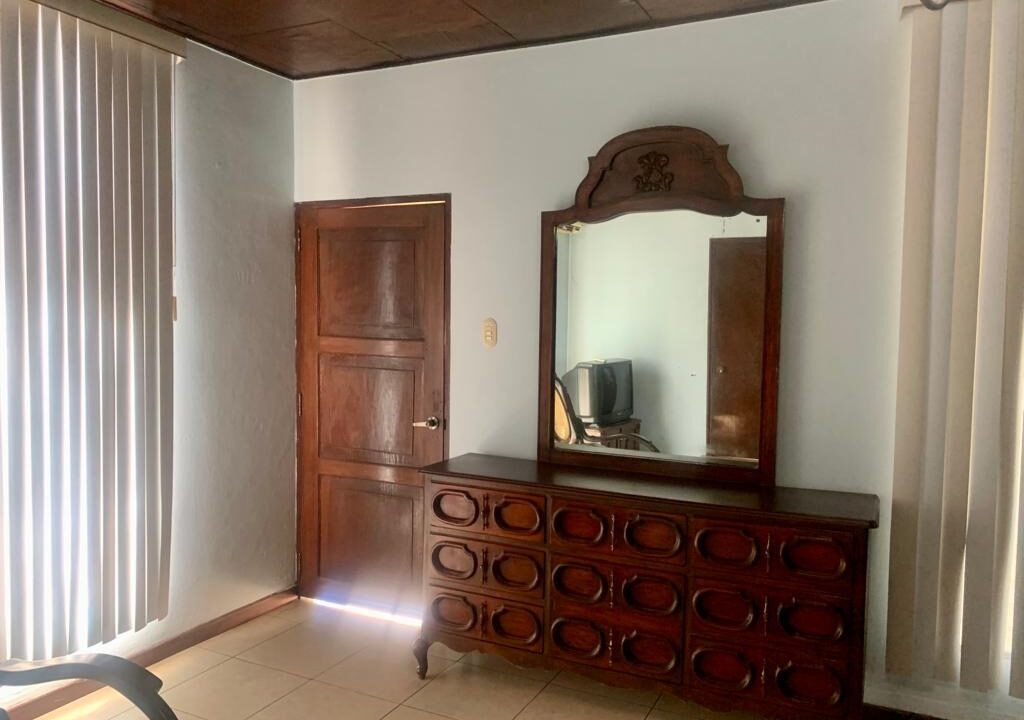 WhatsApp Image 2024-10-02 at 9.55.02 AM (2)