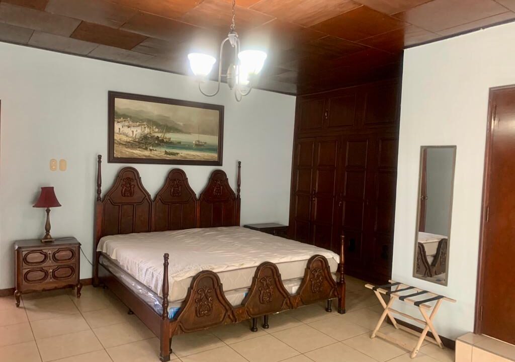 WhatsApp Image 2024-10-02 at 9.55.02 AM (3)