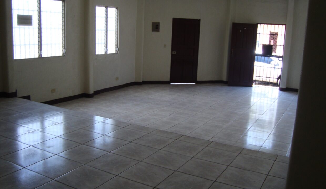 WhatsApp Image 2025-04-02 at 17.16.48_66ad5c25